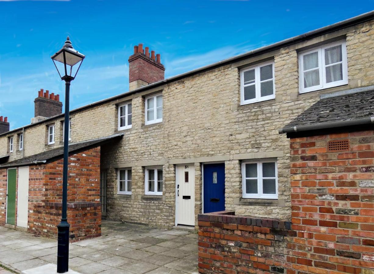 Converted Railway Cottage Swindon Exterior foto
